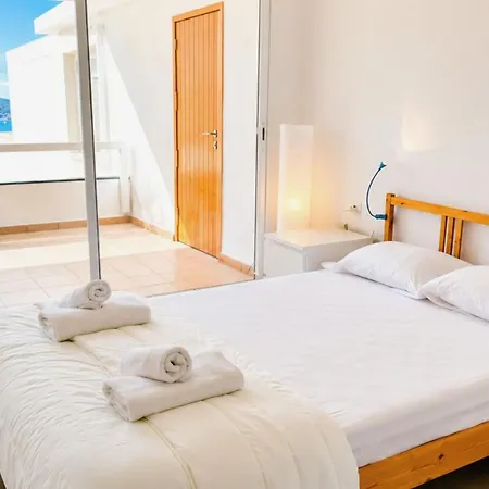 Mediterranean Getaway - Private & Sea Views *