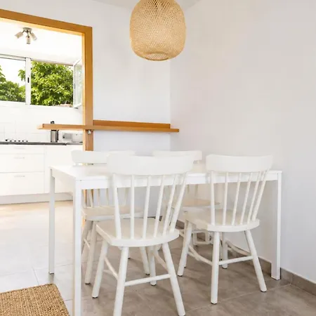 Apartment Mediterranean Getaway - Private & Sea Views *