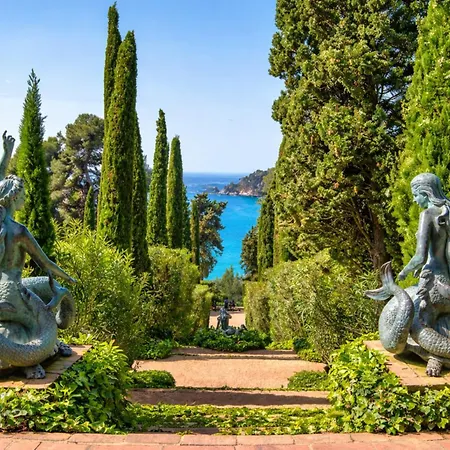 Mediterranean Getaway - Private & Sea Views Apartment